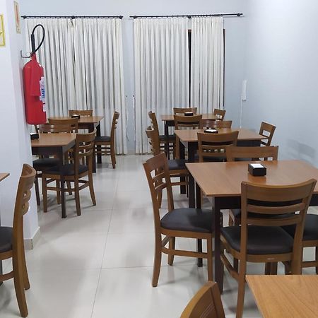 Hotel Mattes 约恩维利 外观 照片