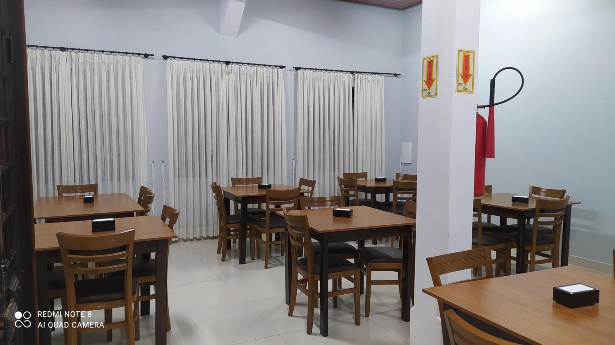 Hotel Mattes 约恩维利 外观 照片
