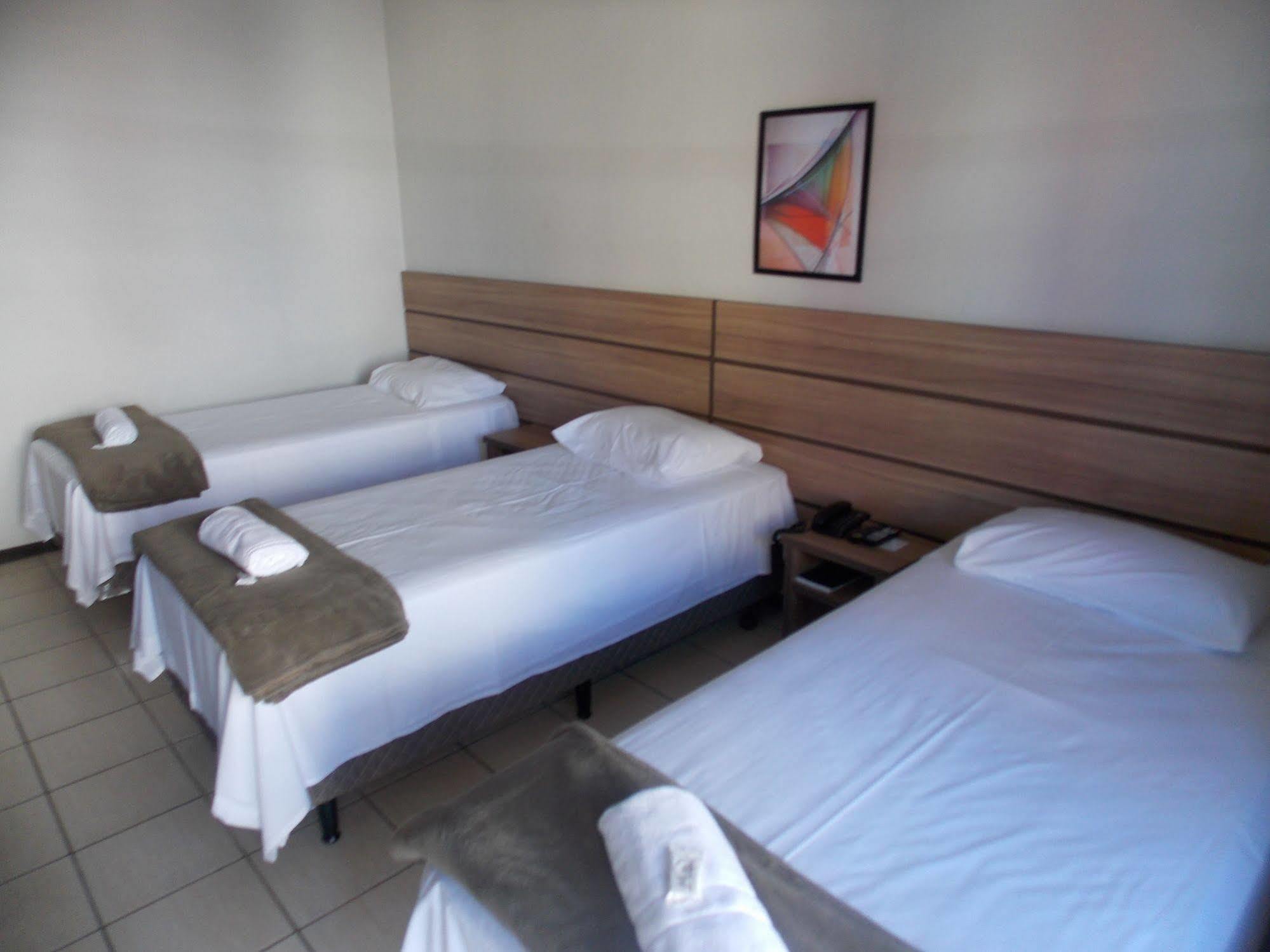 Hotel Mattes 约恩维利 外观 照片